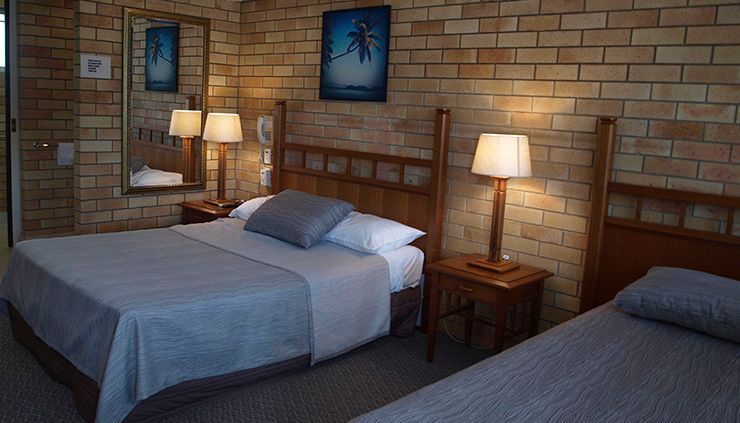 Pacific Paradise Airport Motel