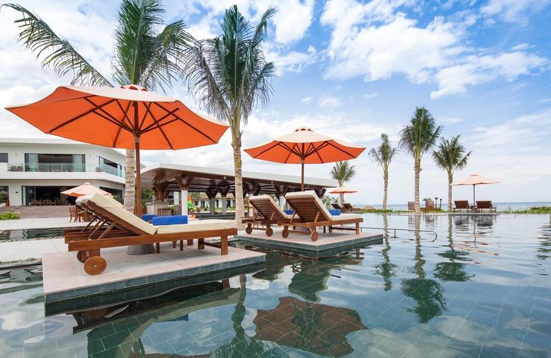 Cam Ranh Riviera Beach Resort & Spa