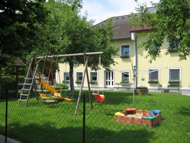 Outdoor Pictures 13
