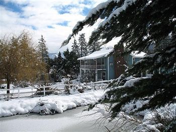 Outdoor Pictures 24