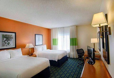 Fairfield Inn & Suites by Marriott Newark Liberty International Airport