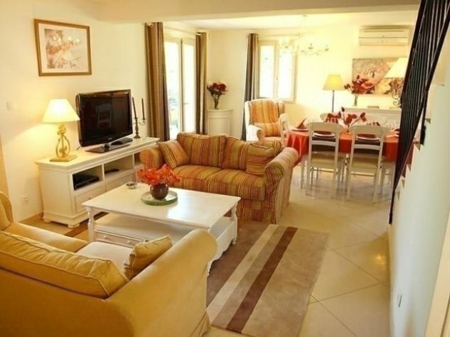 Holiday Home La Reine des Pres Saint Saturnin dApt