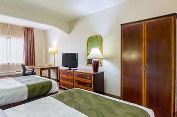 Quality Suites Martinsburg