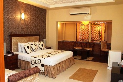 Sheza Inn