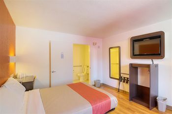 Motel 6-Simi Valley, CA