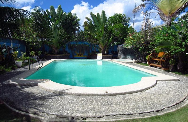 WOODRUFFS BEACH RESORT