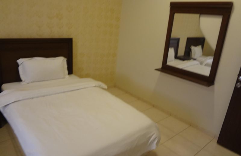 Al Berwaz Hotel Suites