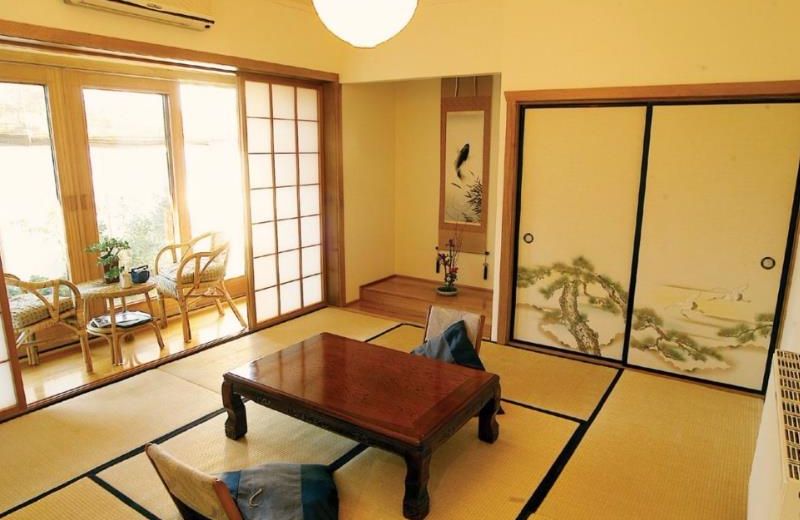 Shizuka Ryokan Japanese Country Spa & Wellness Retreat