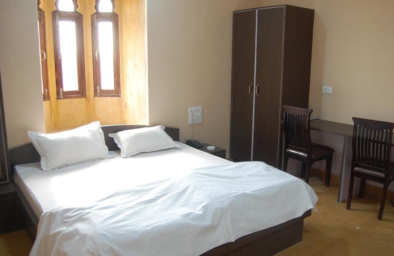 Hotel Pansari Palace