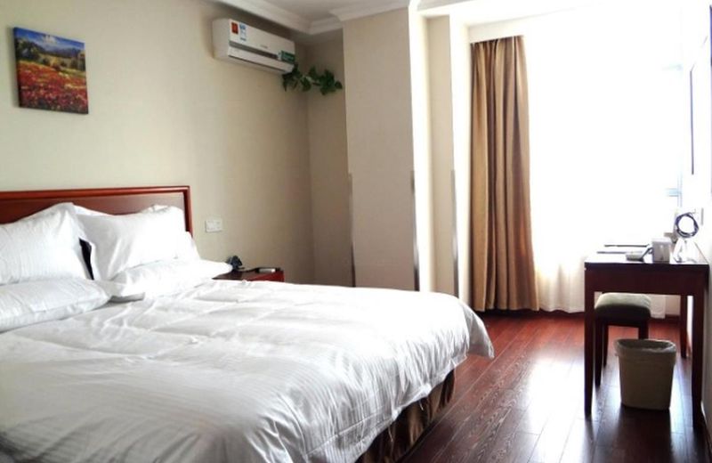 GreenTree Inn Nanjing Dachang Xinhua Road Express Hotel