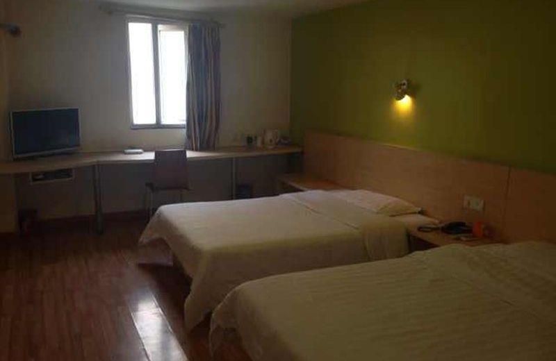 7 Days Inn