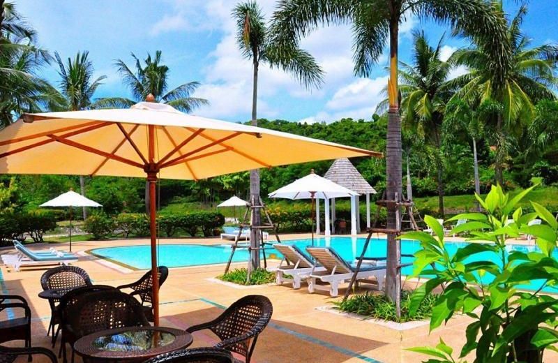 TAMARIND LAKE VILLA