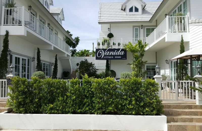 Vanida Antique Home