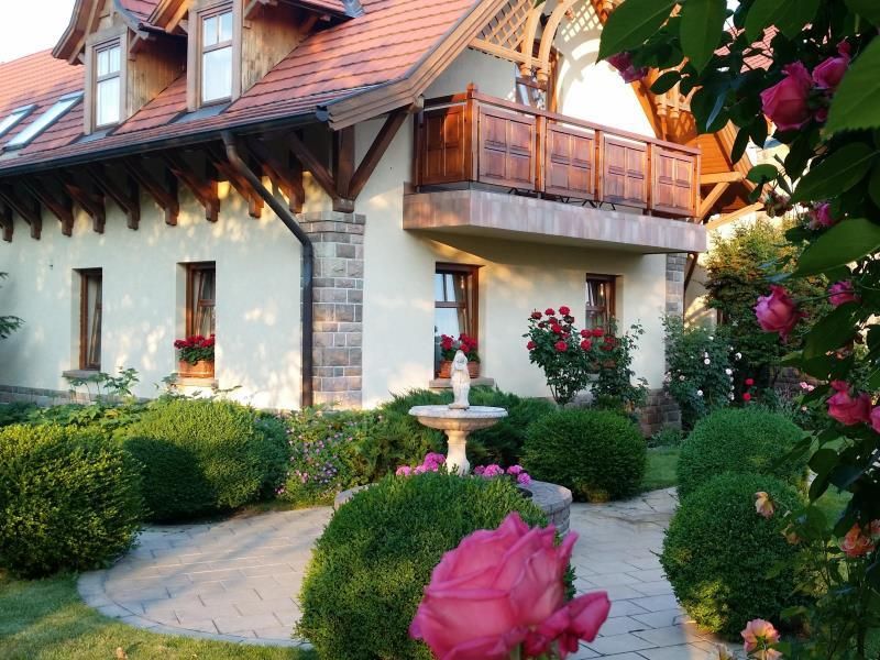 Outdoor Pictures 24