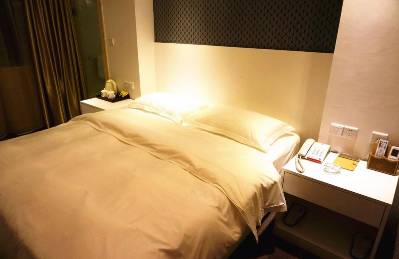 Zhuhai Qindao Hotel
