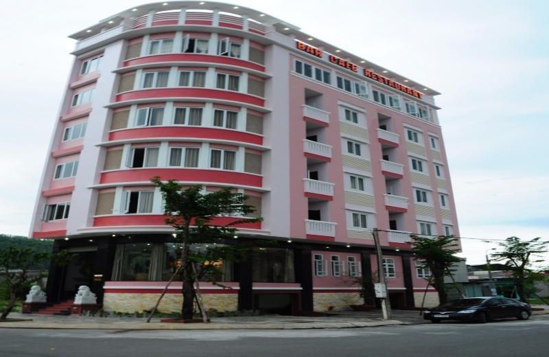 CANH BUOM HOTEL