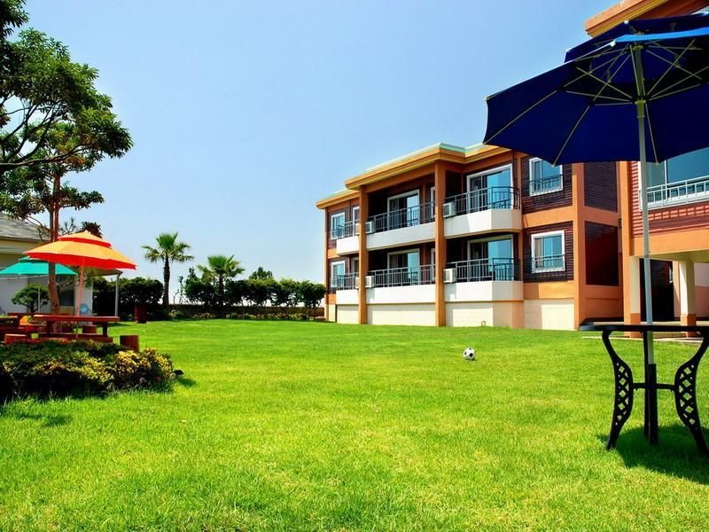 Outdoor Pictures 1