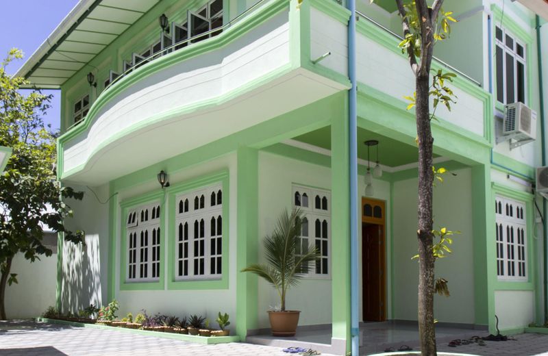 Magoodhoo Inn