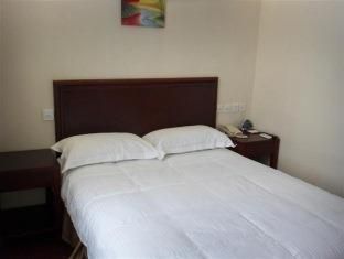 GreenTree Inn Weihai Processing Zone Express Hotel