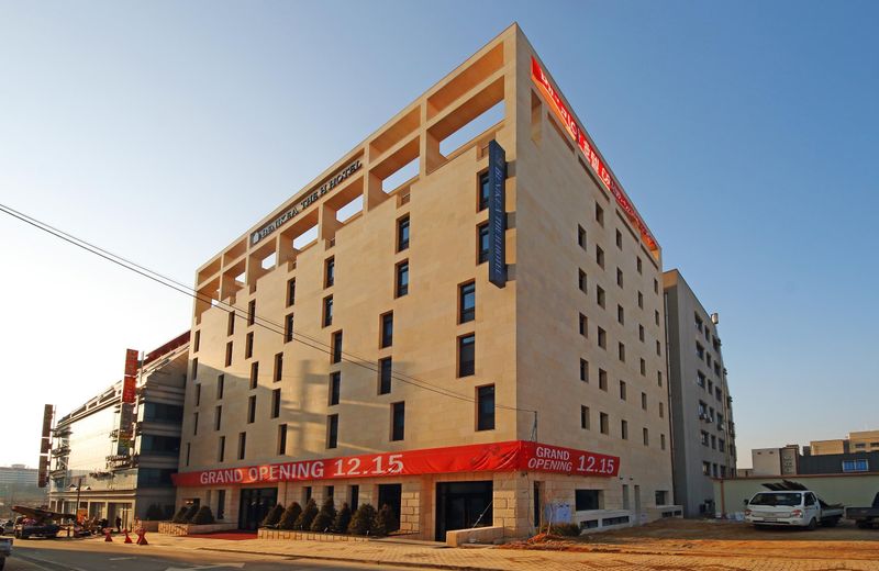 Benikea The H Hotel