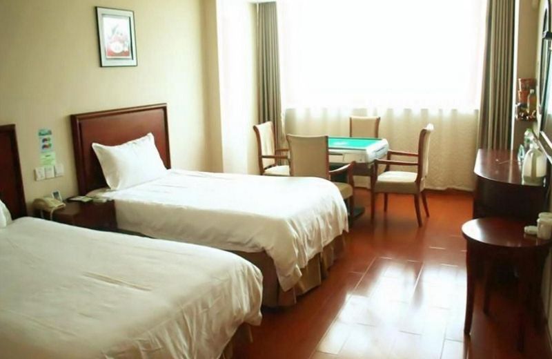 GreenTree Inn Shandong Liaocheng Chiping East Huixin Road Business Hotel