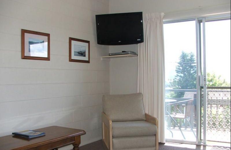 INLET VIEWS HOLIDAY LODGE MOTEL