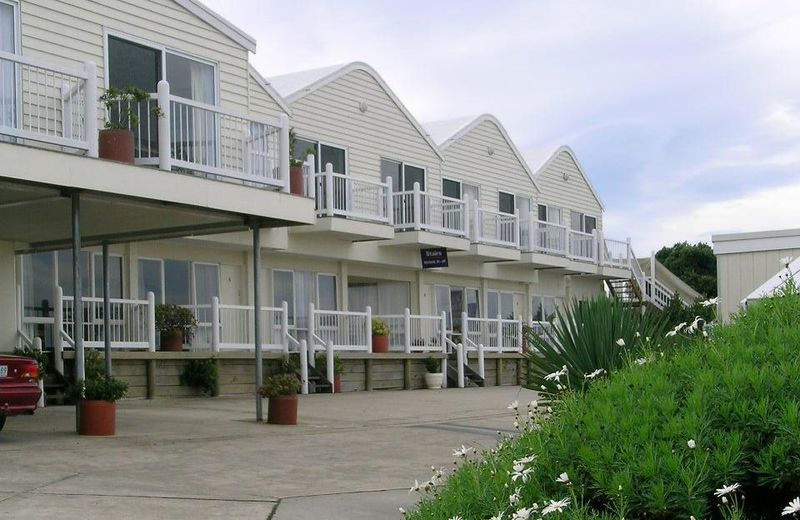 A Great Ocean View Motel