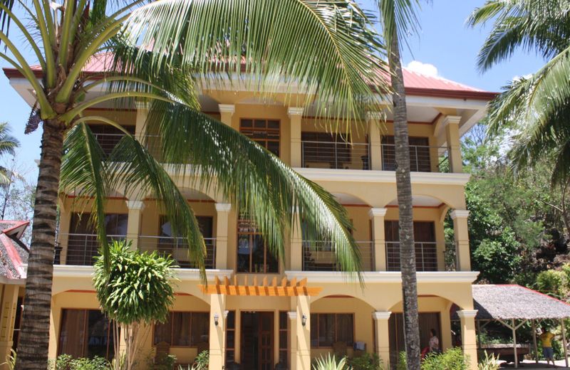 Cabaling Beach Resort