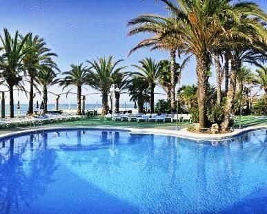 Caprici Beach Hotel & Spa