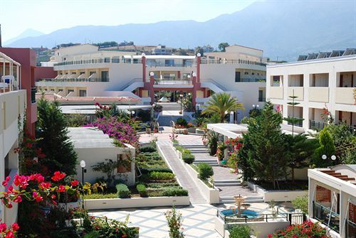 Hydramis Palace Beach Resort