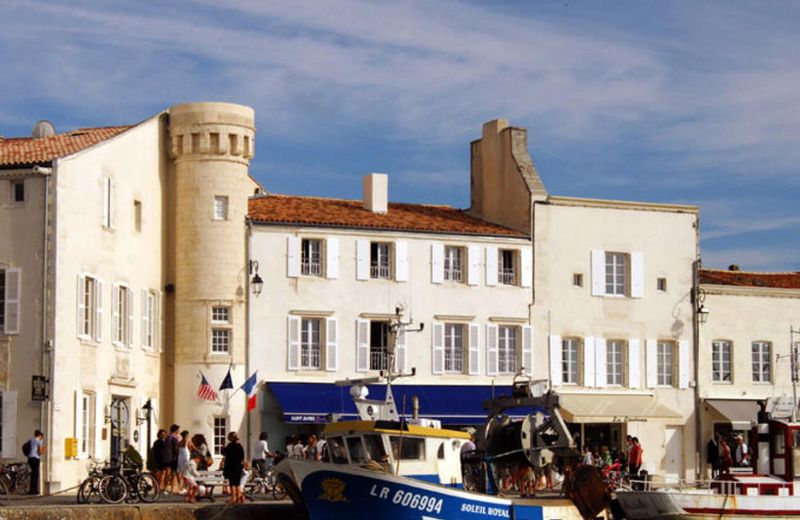 L'Hotel de Toiras & Villa Clarisse