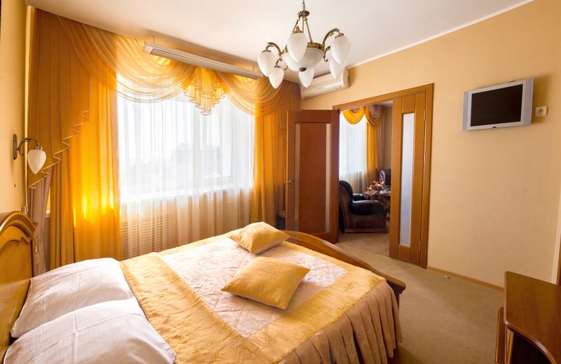 Hotel Oktyabrskaya