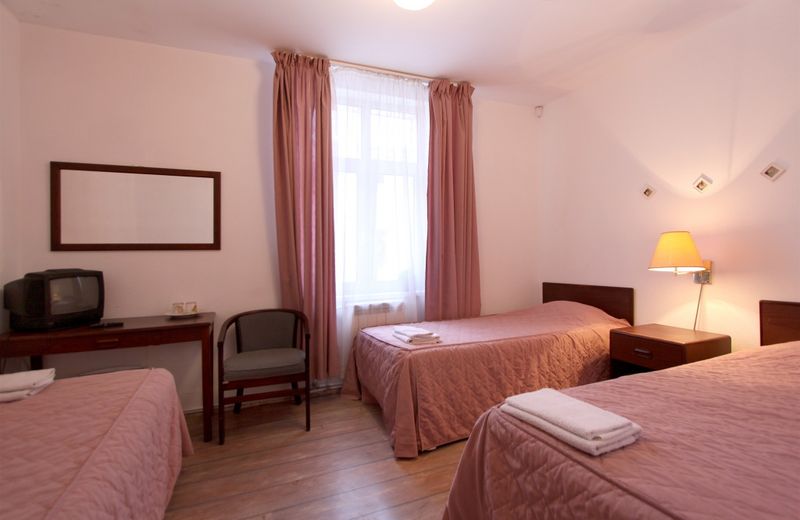 Kapitan Hotel