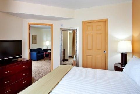 Holiday Inn Express Hotel & Suites Brooksville-I-75, an IHG Hotel