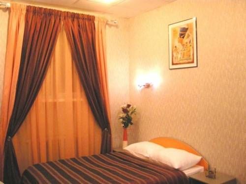 Hotel A