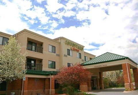 Courtyard by Marriott Traverse City