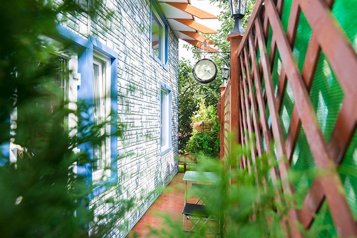 Outdoor Pictures 22