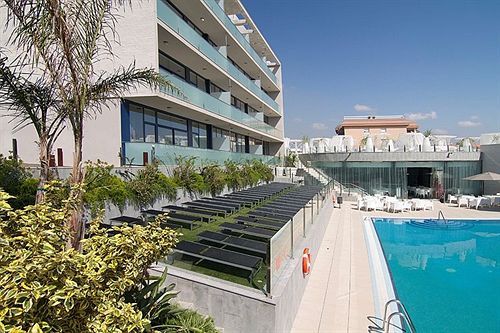 Aparthotel Four Elements Suites