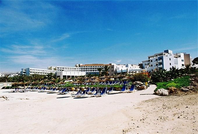 St George Beach Hotel & Spa Resort