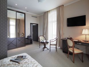 Hotel Image 1