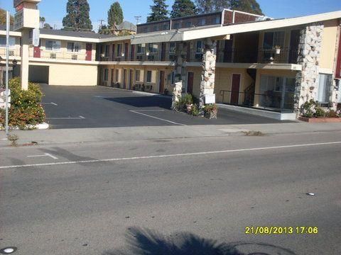 The Islander Motel