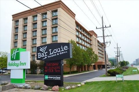 Holiday Inn Chicago/Oak Brook, an IHG Hotel