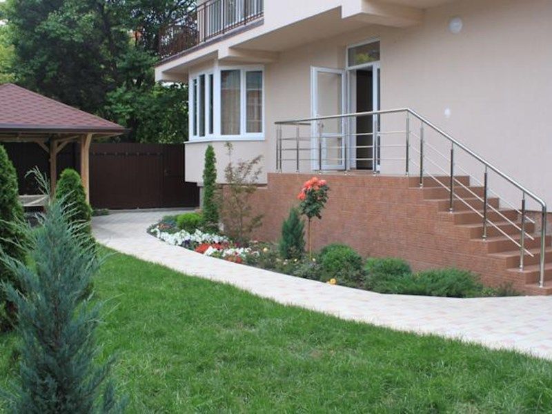 Outdoor Pictures 1