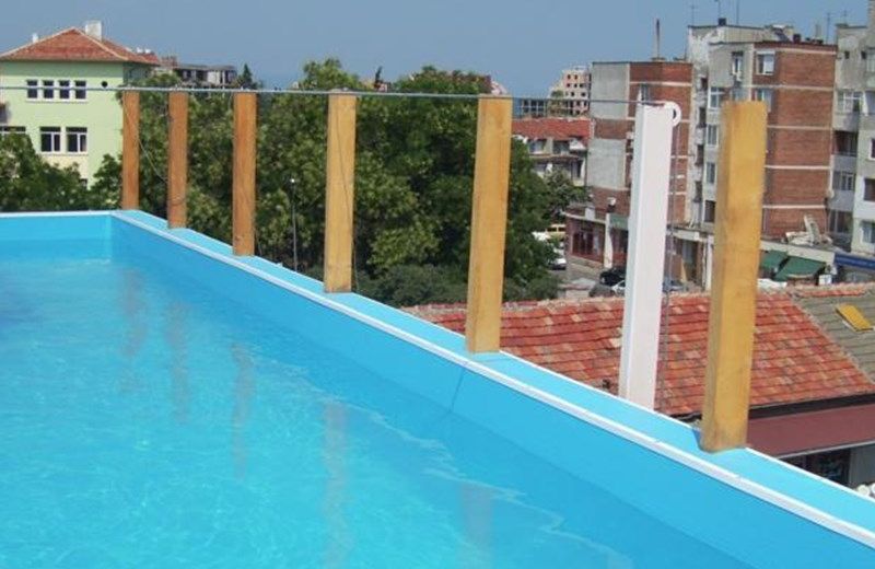 HOTEL INES