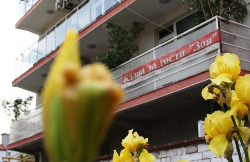 Zoya Guest House