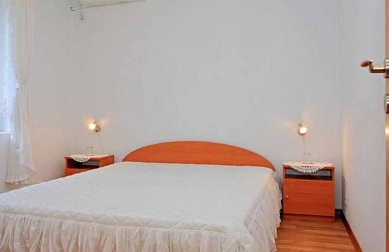 GUEST ROOMS VANGELOVI
