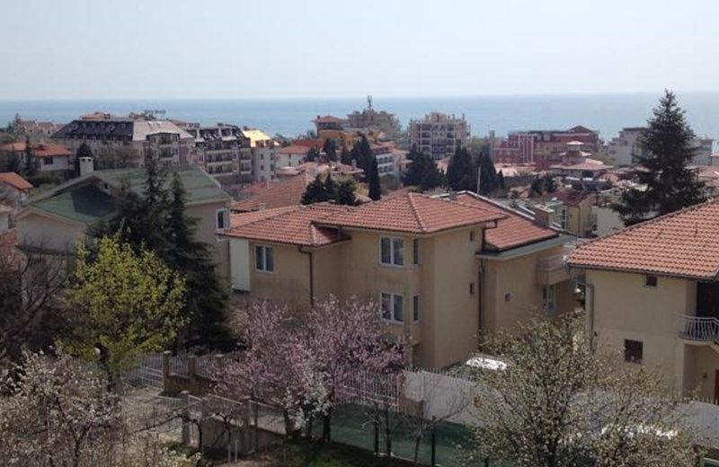Lazur Guest House