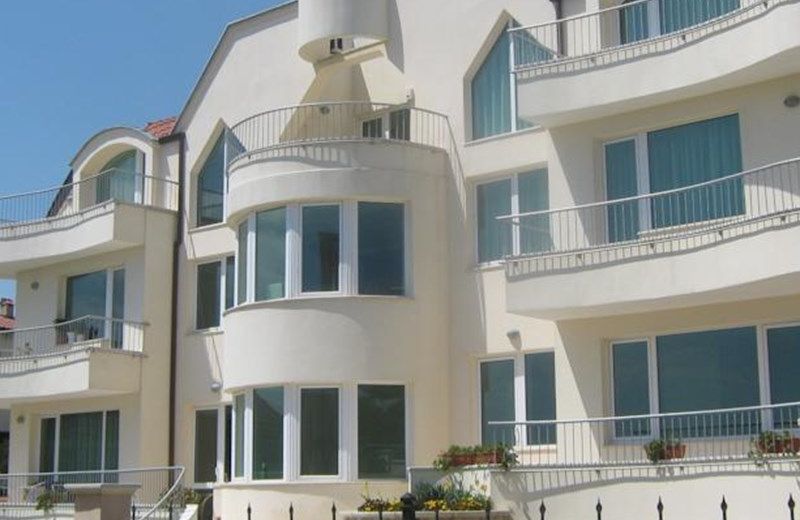 GUEST HOUSE RONI