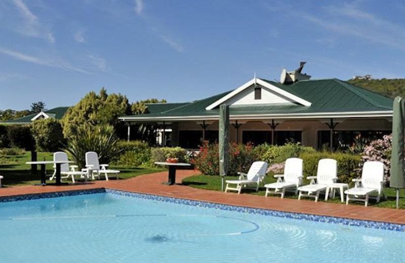 CRESCENT COUNTRY HOUSE
