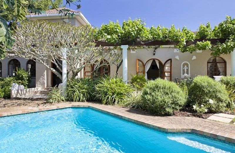 Tiana Guest House